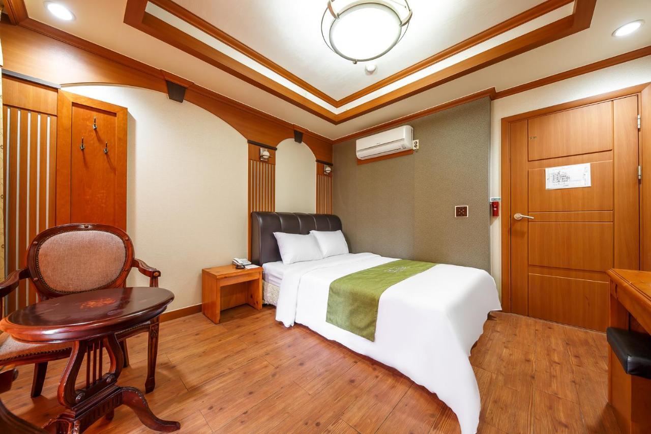 Drama Motel โพเรียง ภายนอก รูปภาพ
