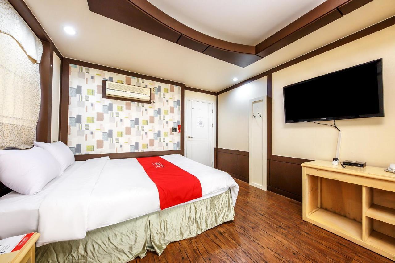 Drama Motel โพเรียง ภายนอก รูปภาพ
