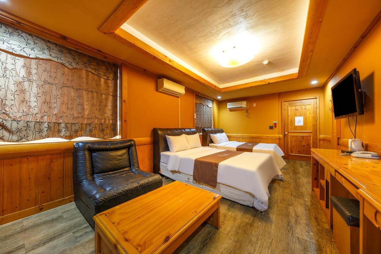 Drama Motel โพเรียง ภายนอก รูปภาพ