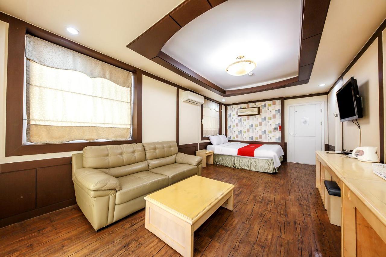 Drama Motel โพเรียง ภายนอก รูปภาพ
