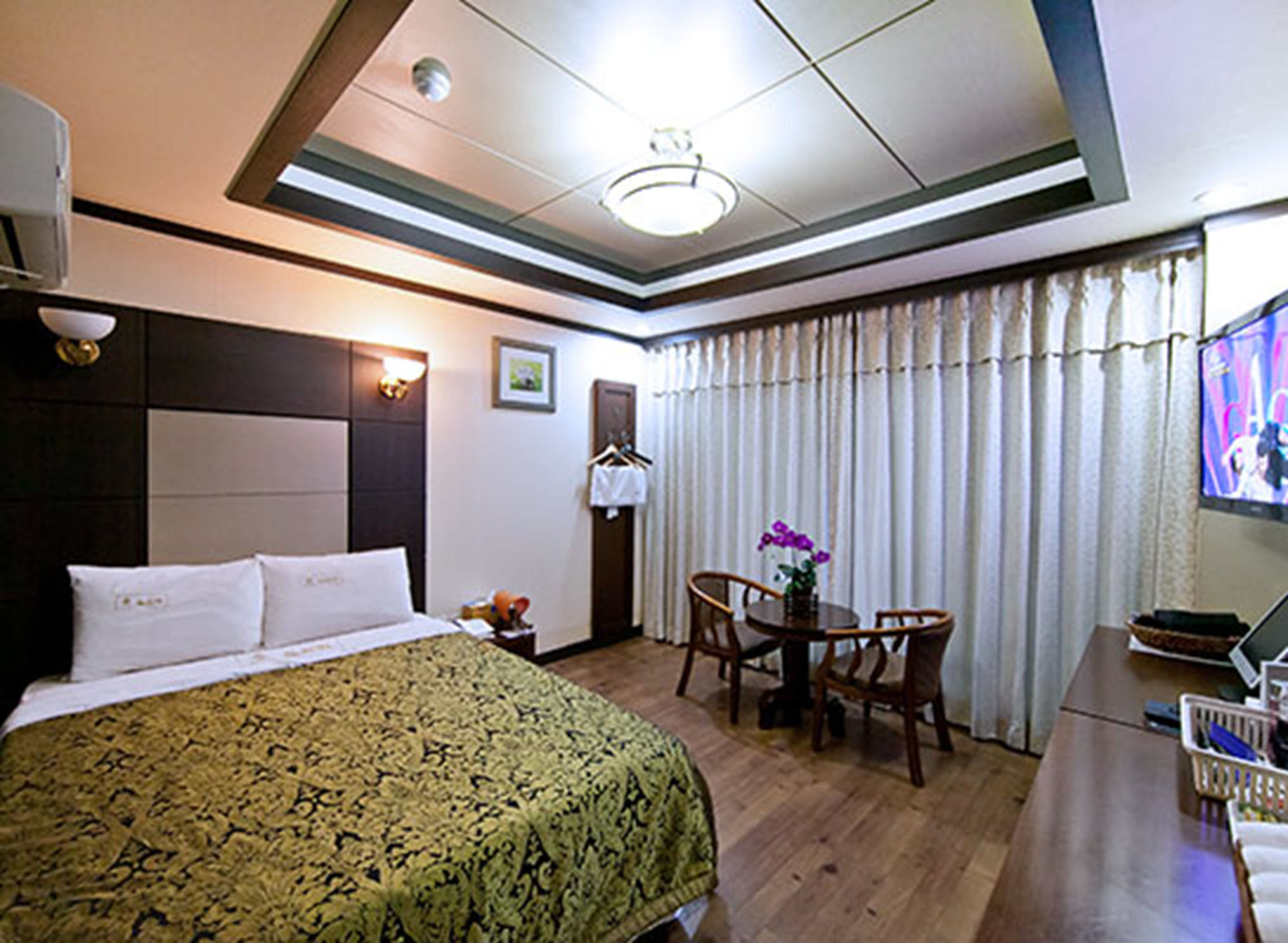 Drama Motel โพเรียง ภายนอก รูปภาพ