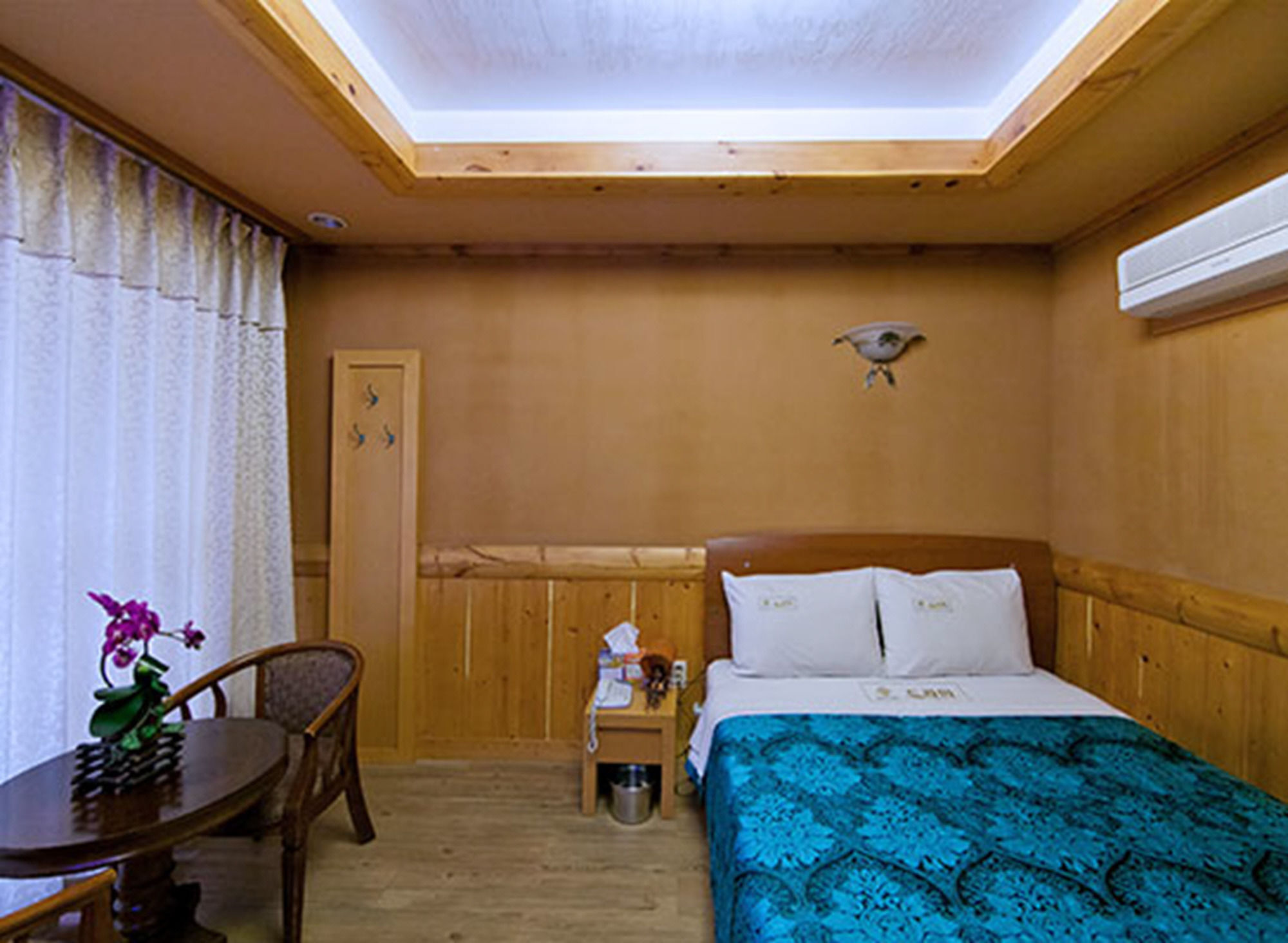 Drama Motel โพเรียง ภายนอก รูปภาพ