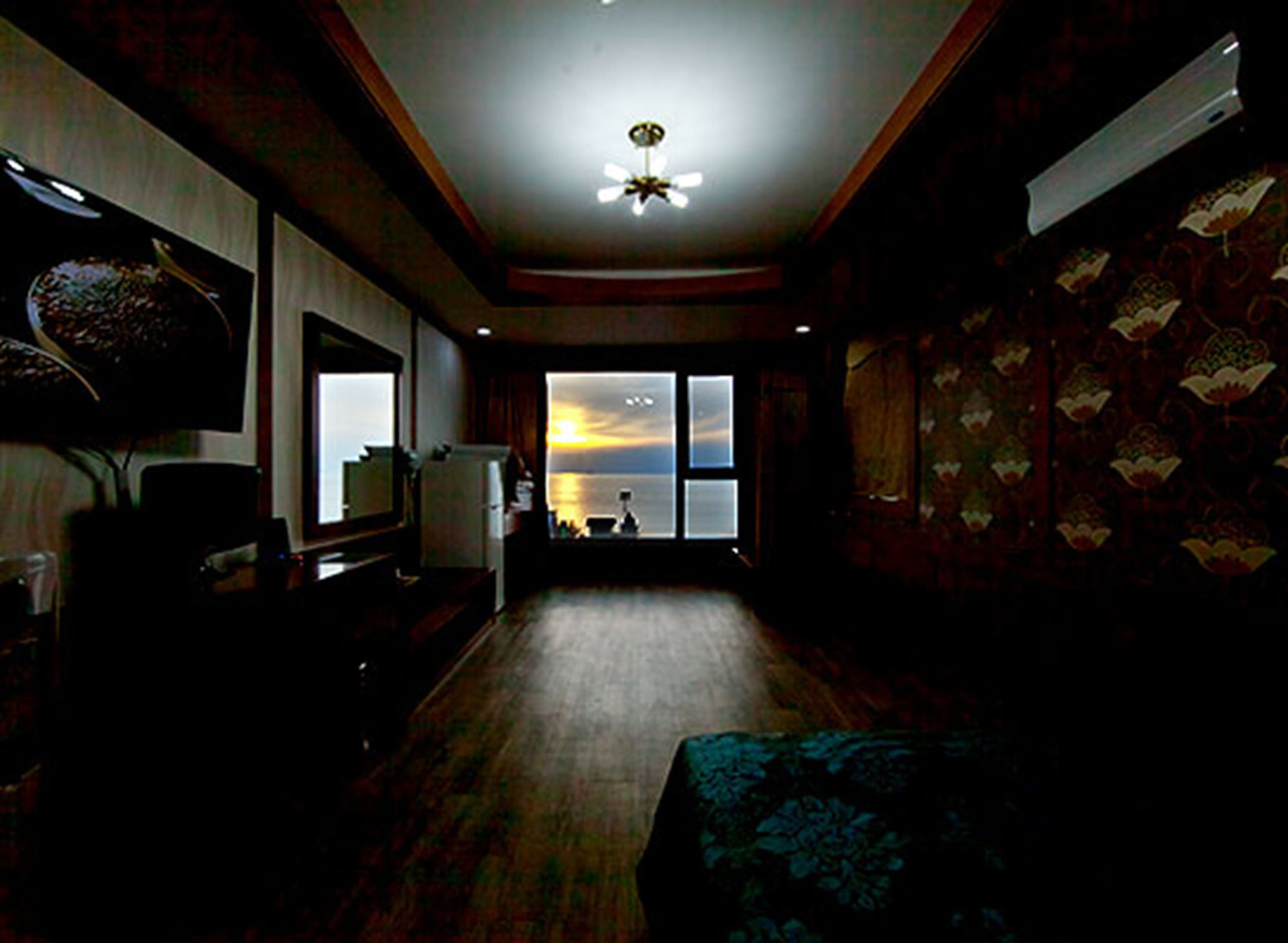 Drama Motel โพเรียง ภายนอก รูปภาพ