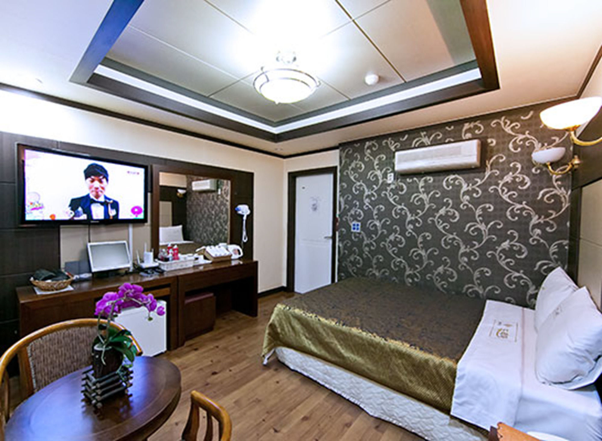Drama Motel โพเรียง ภายนอก รูปภาพ