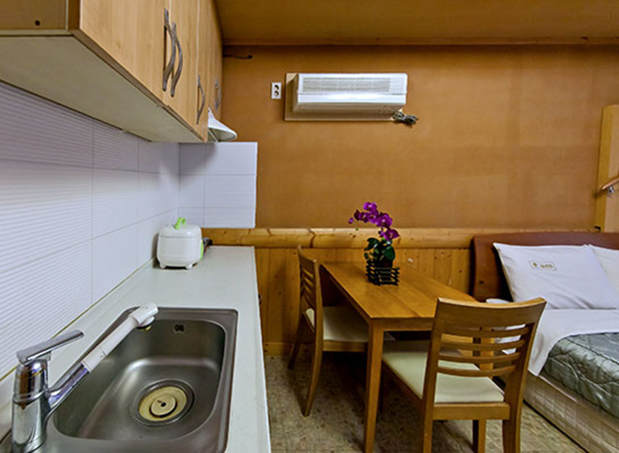 Drama Motel โพเรียง ภายนอก รูปภาพ