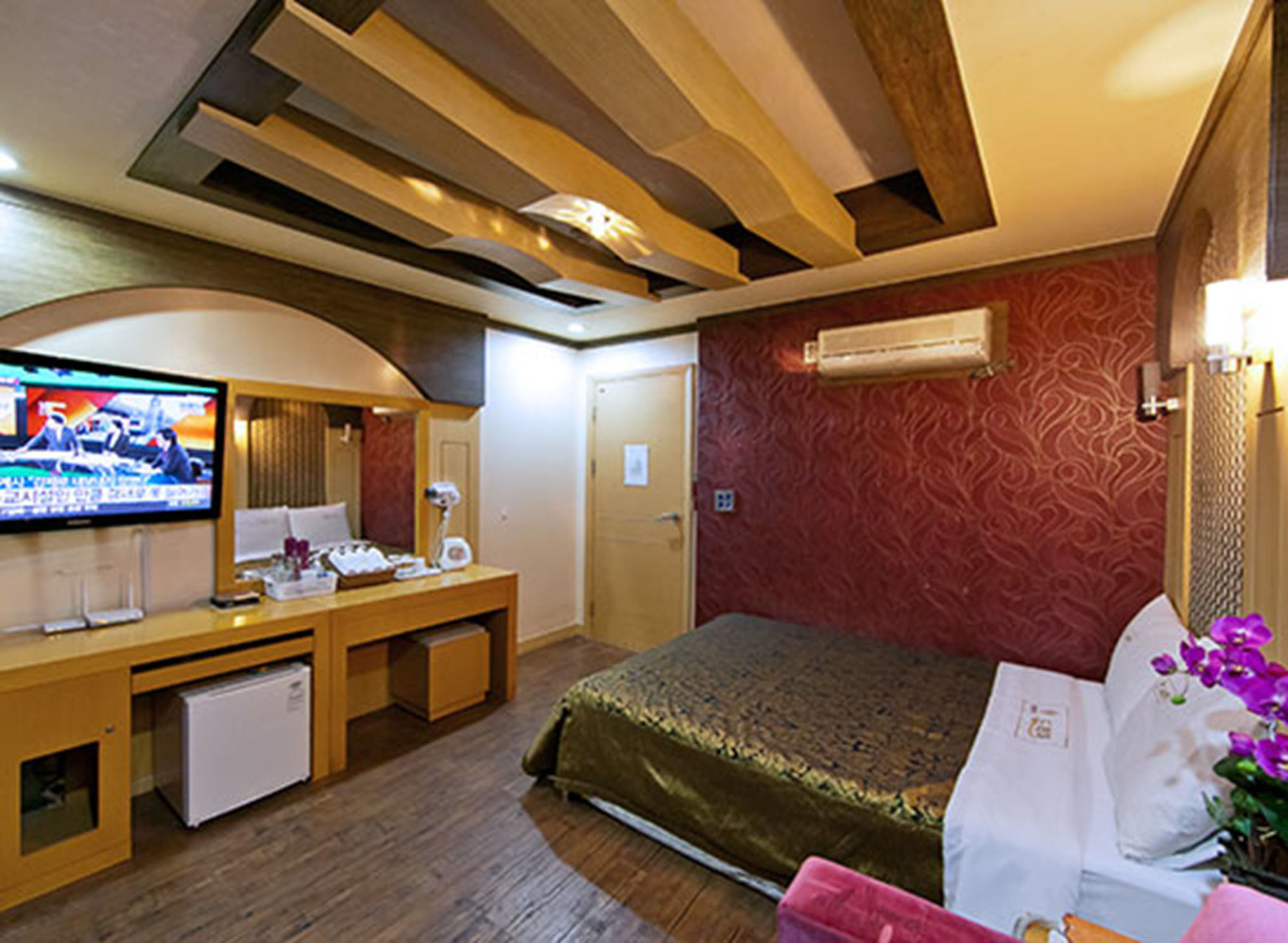 Drama Motel โพเรียง ภายนอก รูปภาพ